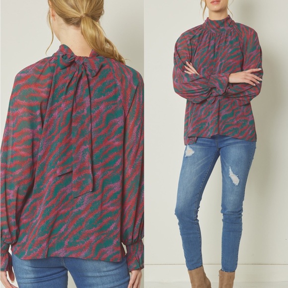 entro Tops - 🌹🌹🌹ENTRO Tie in the back blouse🌹🌹🌹